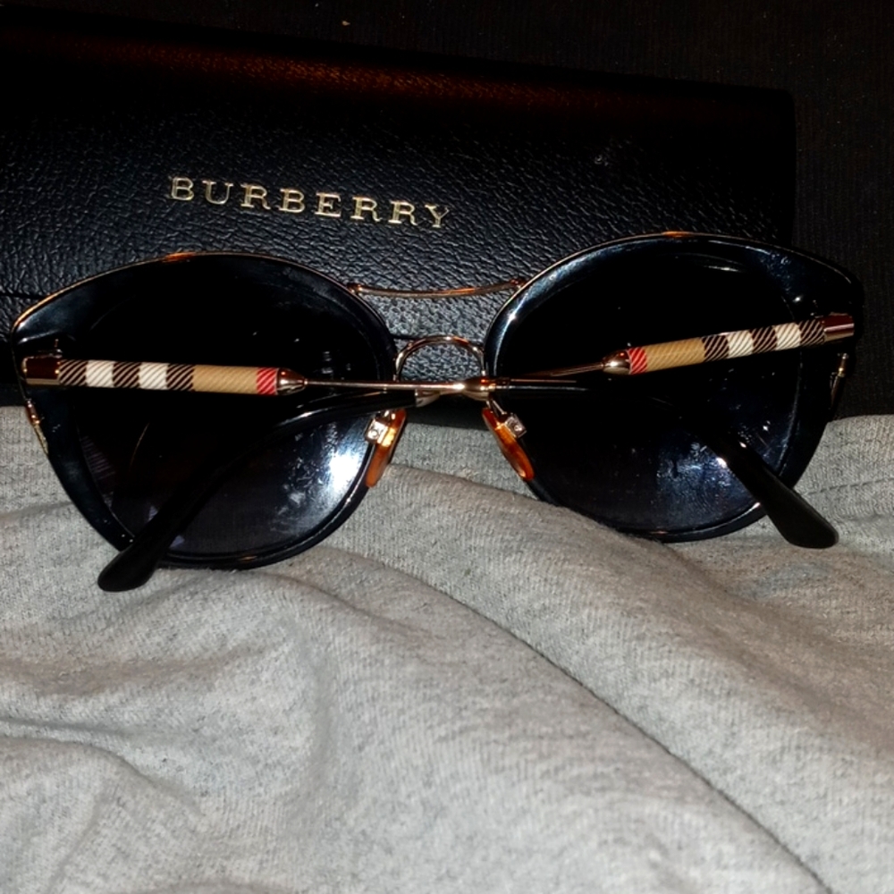 Burberry glasses